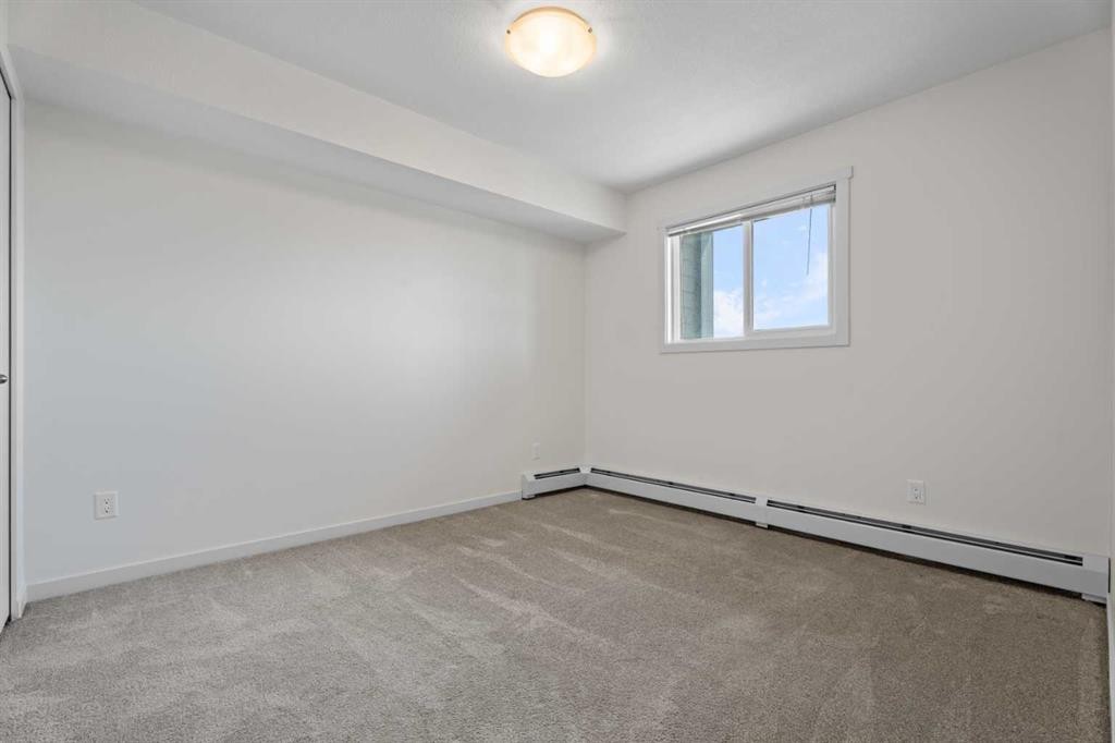 2404-181 Skyview Ranch Manor Ne, Calgary, AB - Indoor Photo Showing Other Room