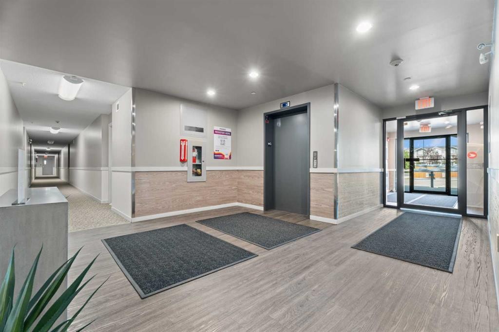 2404-181 Skyview Ranch Manor Ne, Calgary, AB - Indoor Photo Showing Other Room