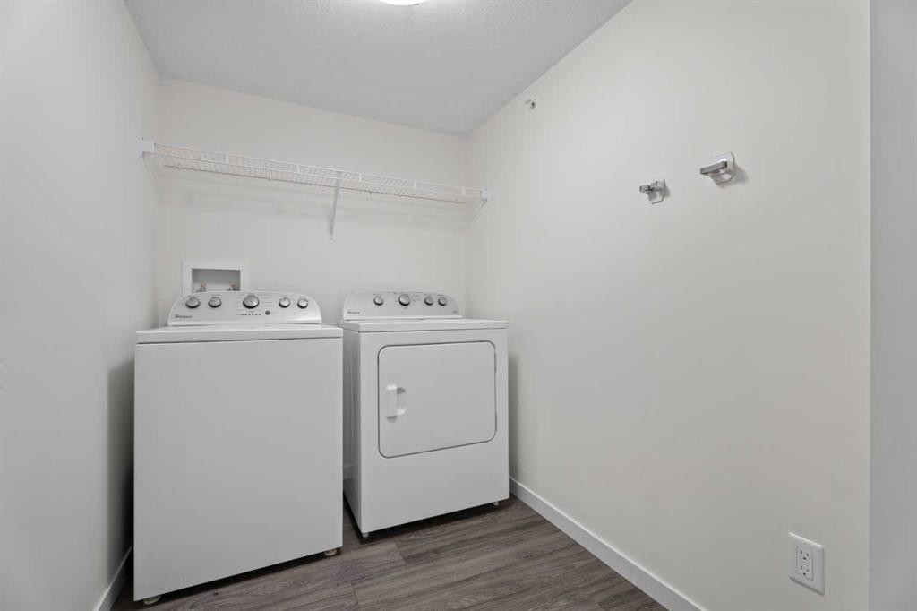 2404-181 Skyview Ranch Manor Ne, Calgary, AB - Indoor Photo Showing Laundry Room