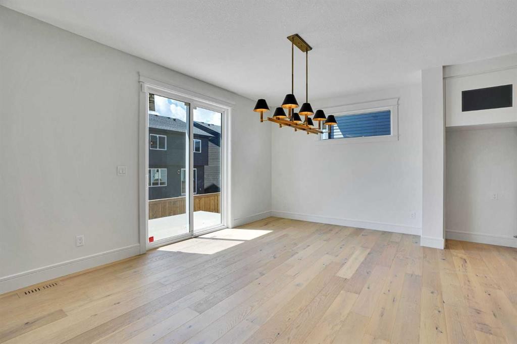 287 Waterford Road, Chestermere, AB - Indoor Photo Showing Other Room