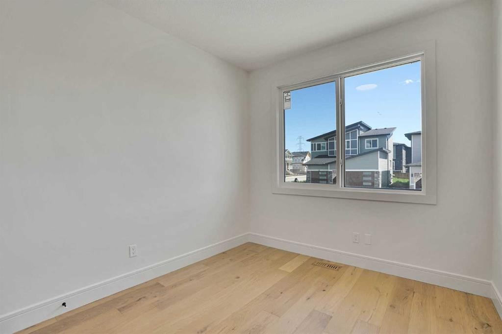 287 Waterford Road, Chestermere, AB - Indoor Photo Showing Other Room