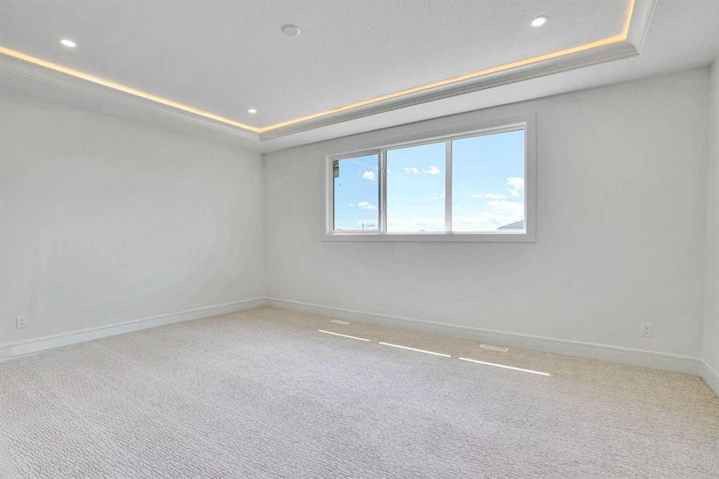 287 Waterford Road, Chestermere, AB - Indoor Photo Showing Other Room