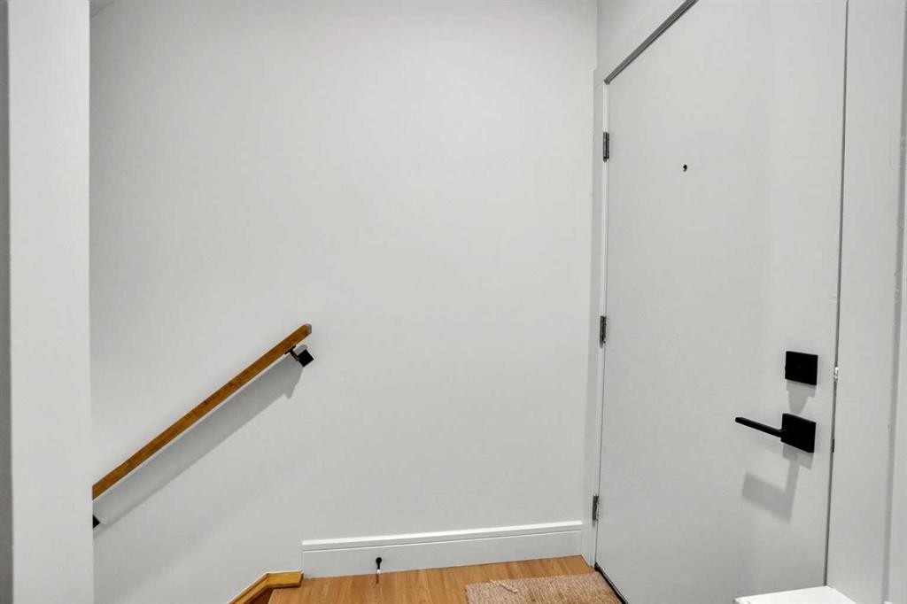 287 Waterford Road, Chestermere, AB - Indoor Photo Showing Other Room