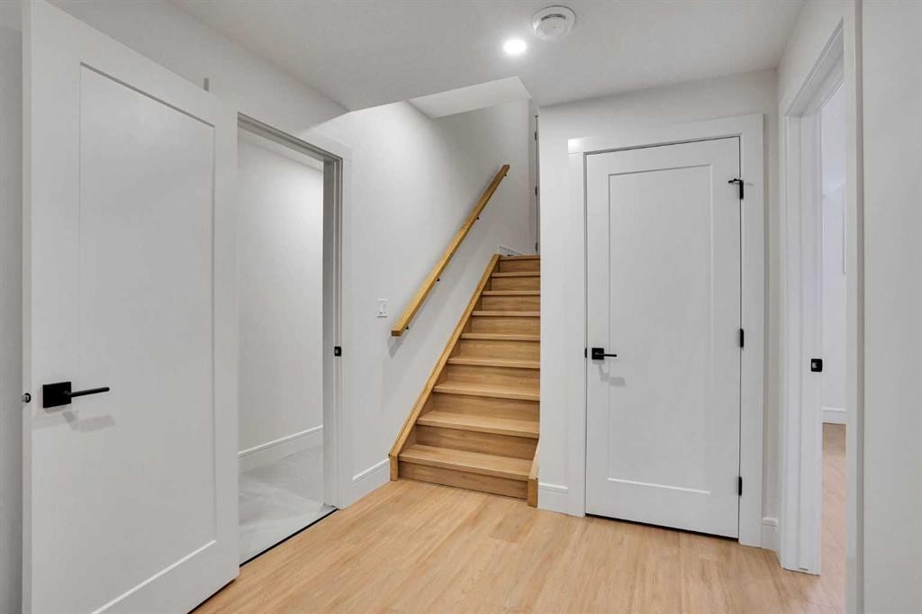 287 Waterford Road, Chestermere, AB - Indoor Photo Showing Other Room