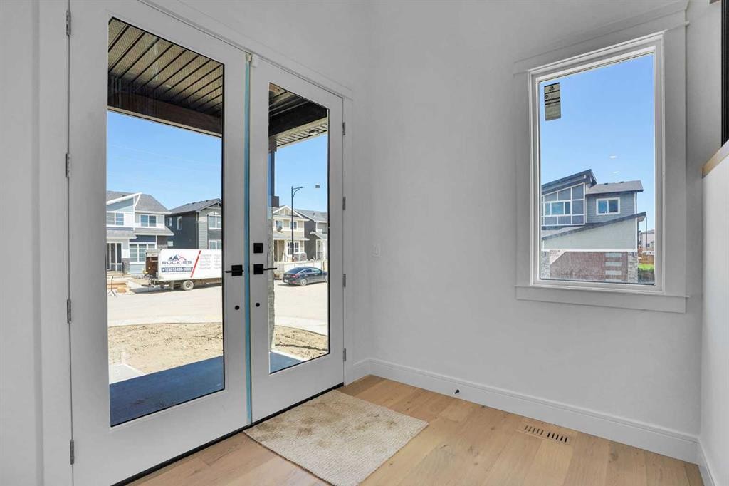 287 Waterford Road, Chestermere, AB - Indoor Photo Showing Other Room