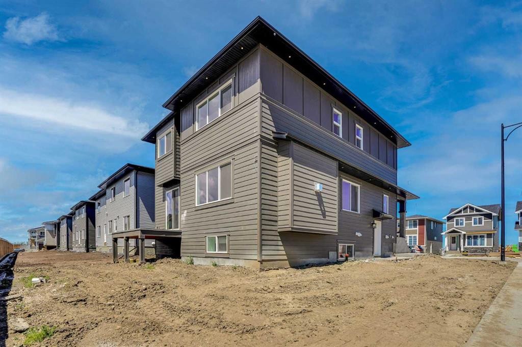 287 Waterford Road, Chestermere, AB - Outdoor