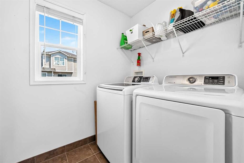 2906-7171 Coach Hill Road Sw, Calgary, AB - Indoor Photo Showing Laundry Room