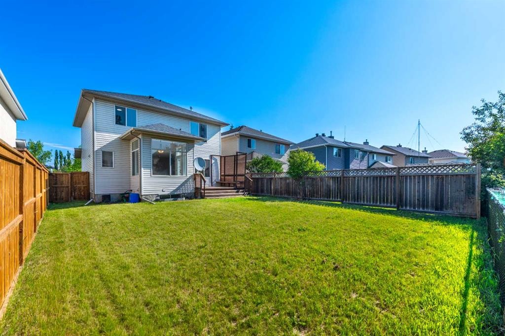 642 Citadel Drive Nw, Calgary, AB - Outdoor