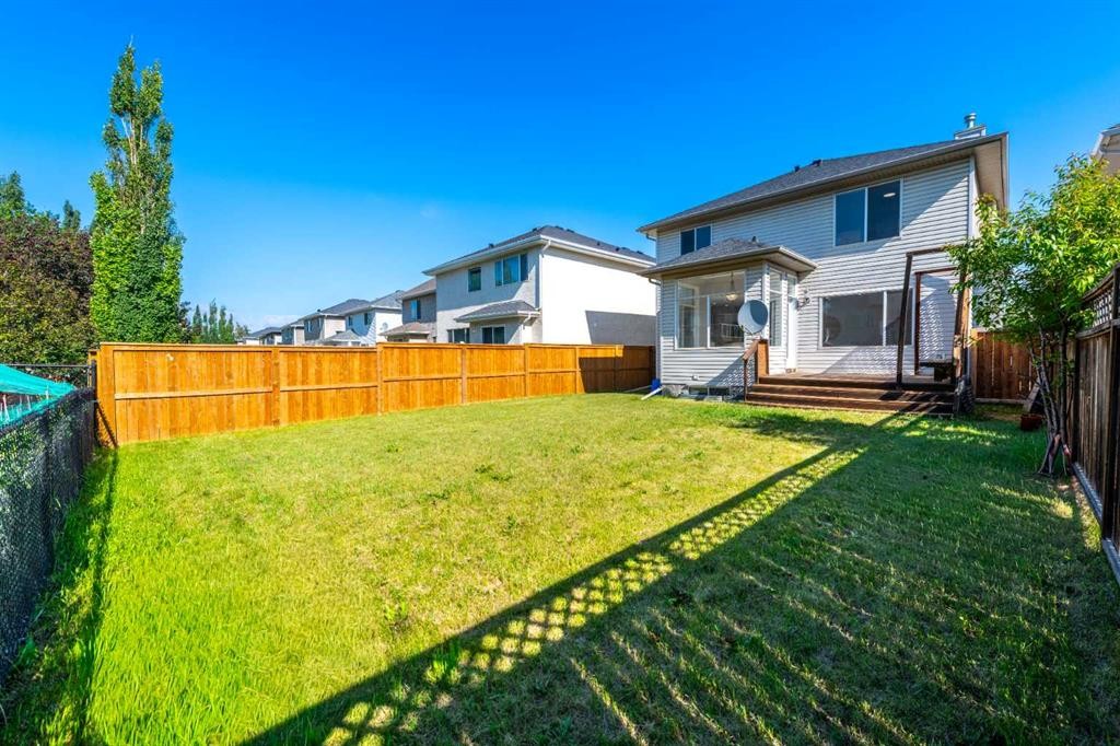 642 Citadel Drive Nw, Calgary, AB - Outdoor