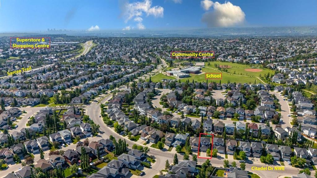 642 Citadel Drive Nw, Calgary, AB - Outdoor With View