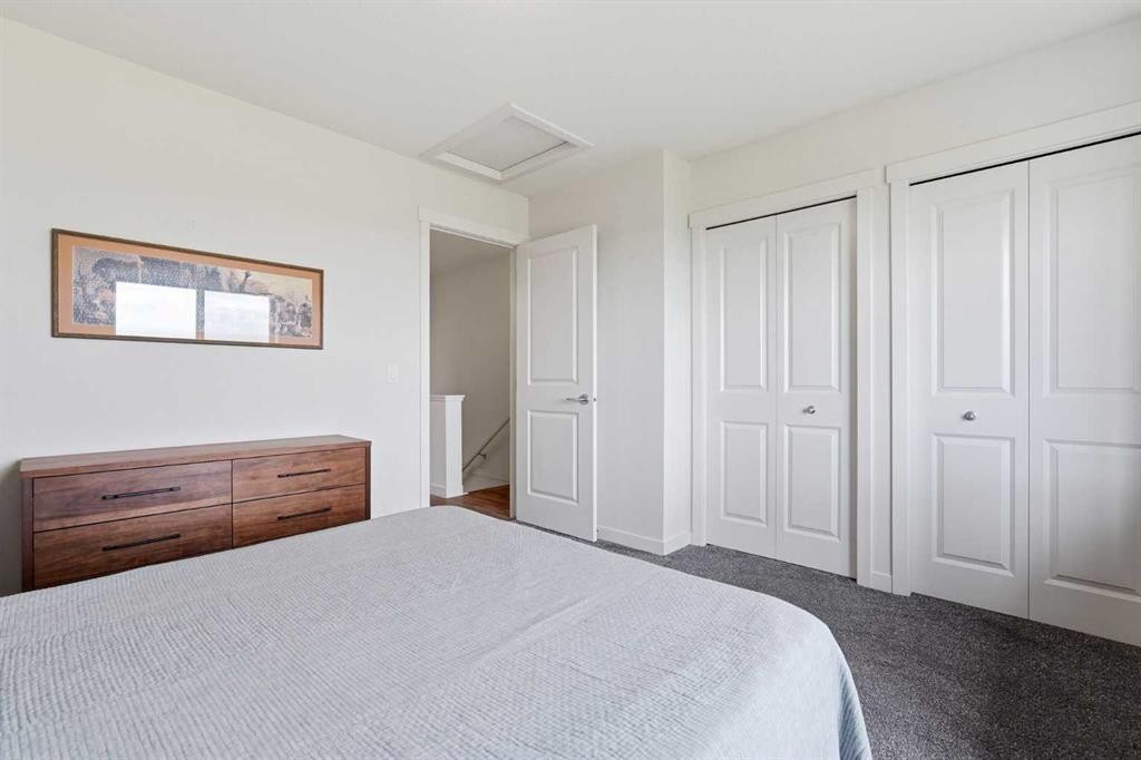 41 Sherwood Lane Nw, Calgary, AB