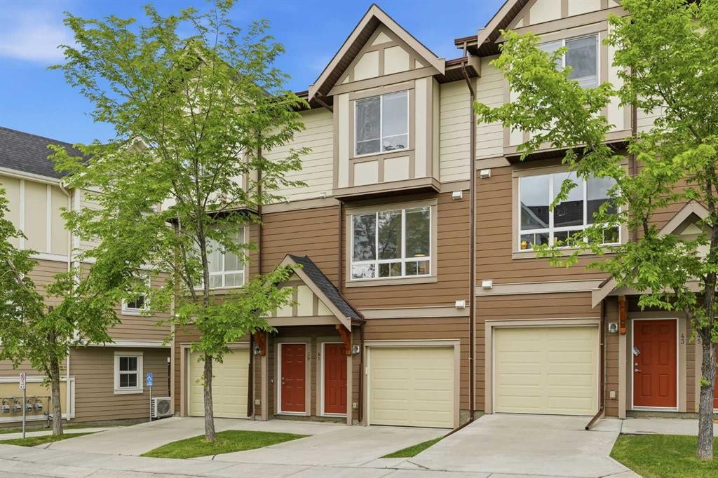 41 Sherwood Lane Nw, Calgary, AB