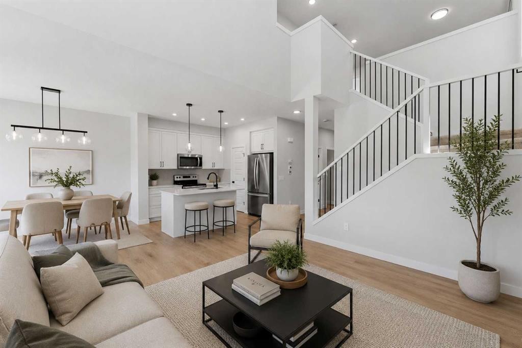 3081 Key Drive Sw, Airdrie, AB - Indoor Photo Showing Living Room
