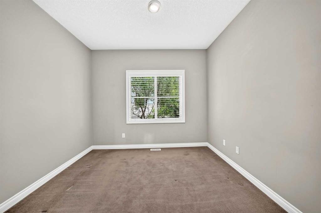 114 Tucker Circle, Okotoks, AB