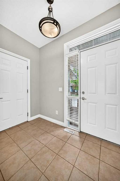 114 Tucker Circle, Okotoks, AB