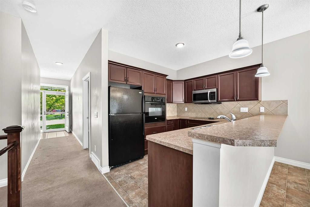 114 Tucker Circle, Okotoks, AB