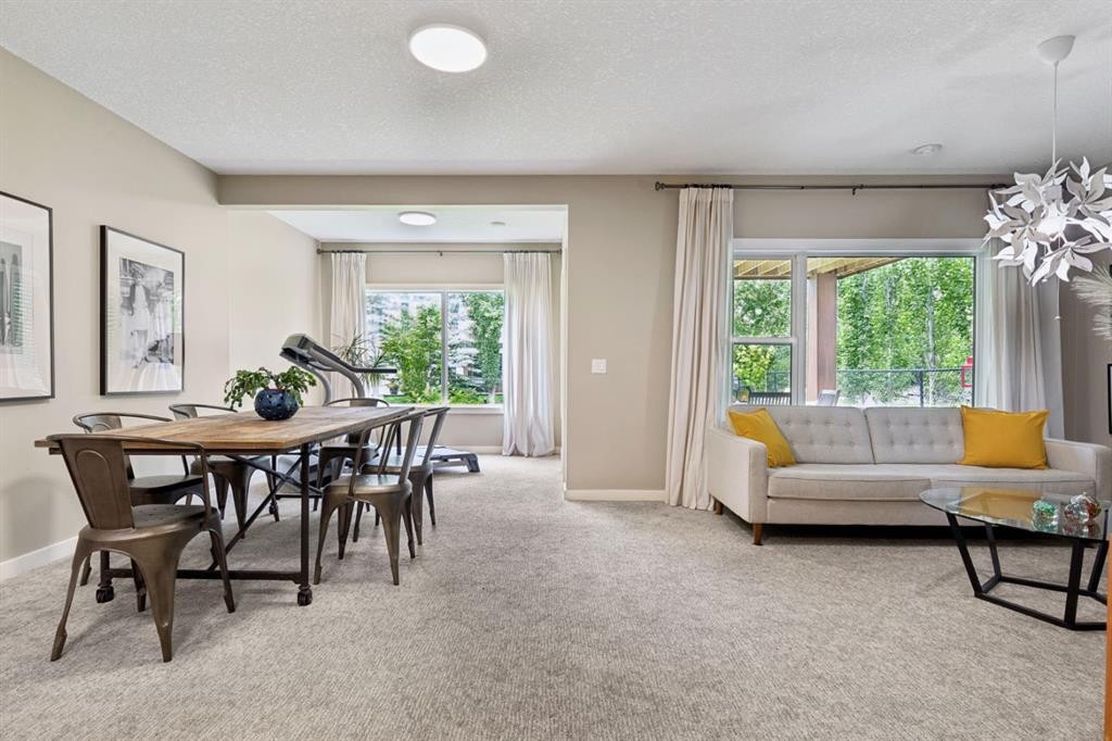 92 Discovery Ridge Circle Sw, Calgary, AB - Indoor