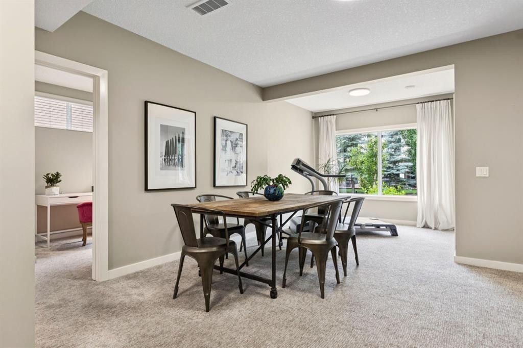 92 Discovery Ridge Circle Sw, Calgary, AB - Indoor