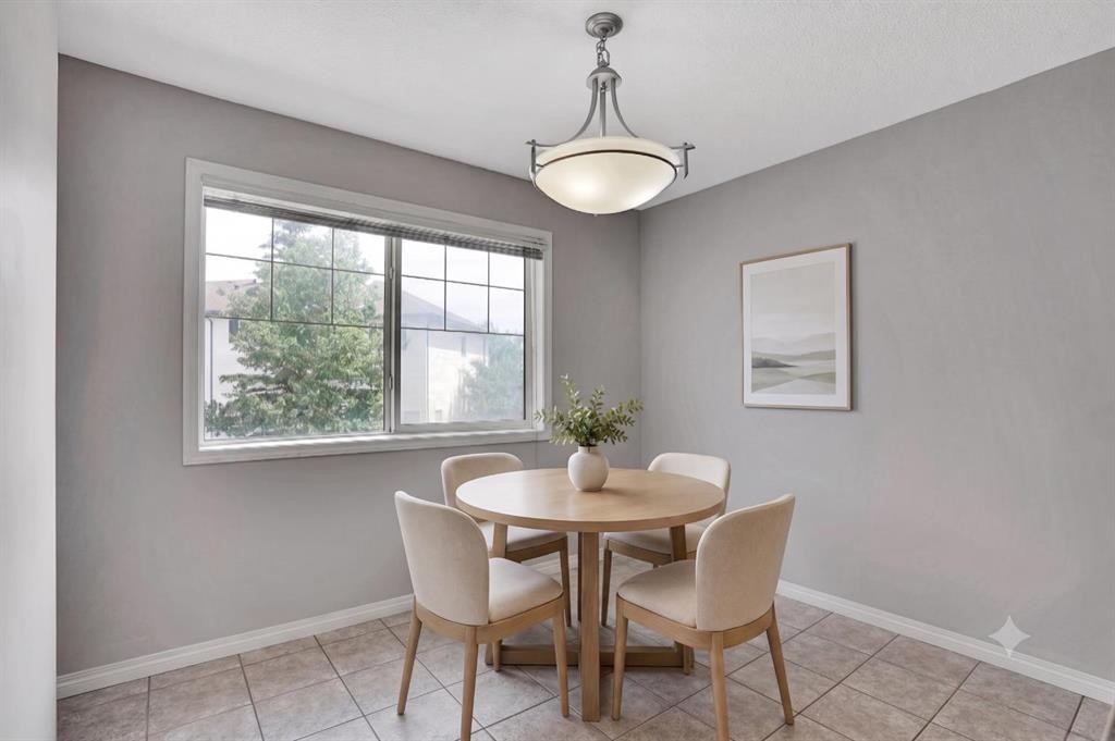 159 Hidden Creek Cove Nw, Calgary, AB