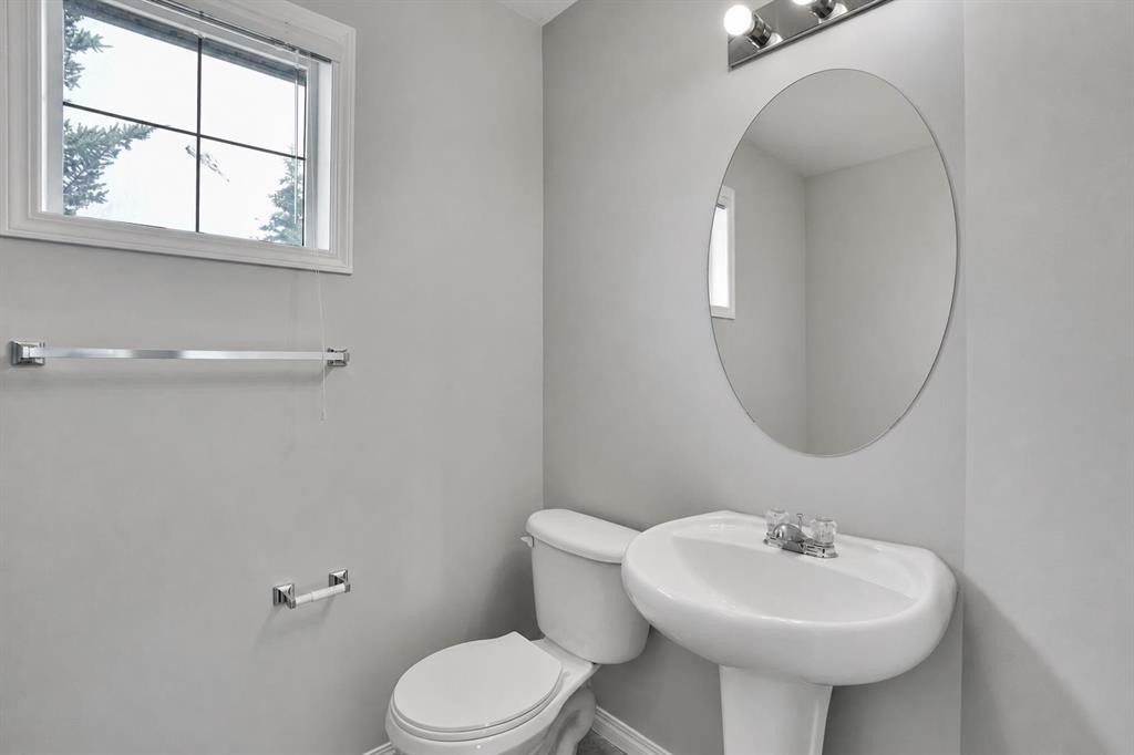 159 Hidden Creek Cove Nw, Calgary, AB