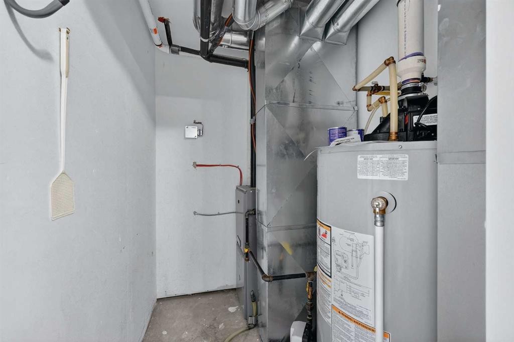 302-8 Bayside Place, Strathmore, AB - Indoor Photo Showing Basement