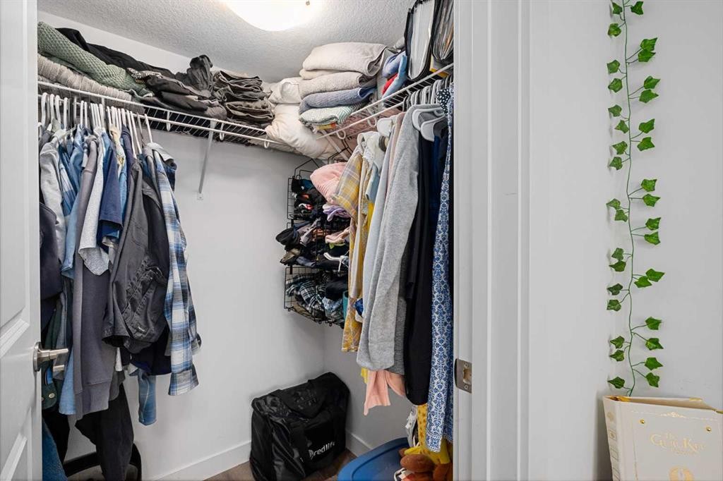 238 Livingston Common Ne, Calgary, AB - Indoor With Storage