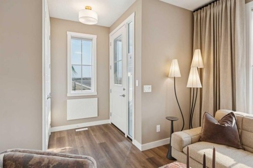 254 Southbow Avenue  Cochrane, AB T4C 2S6