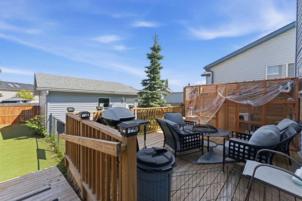 89 Everstone Way Sw, Calgary, AB