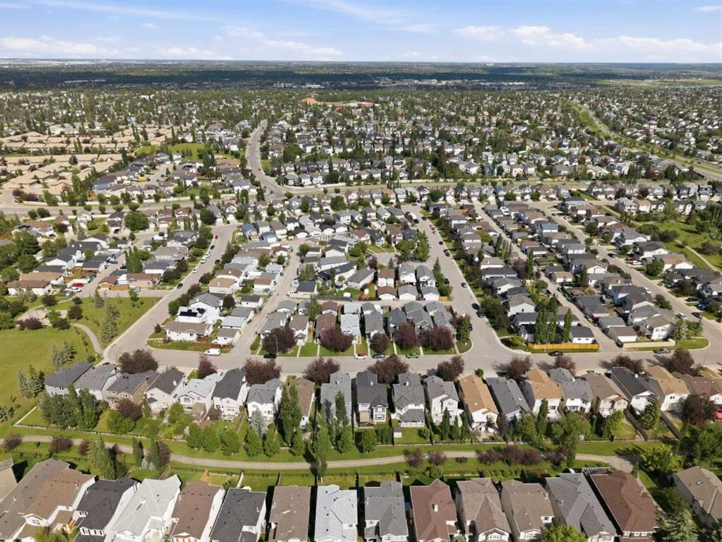 89 Everstone Way Sw, Calgary, AB