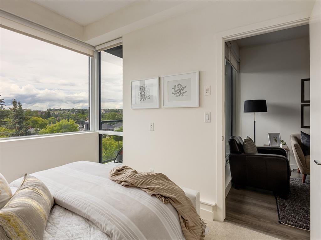 507-301 10 Street Nw, Calgary, AB - Indoor Photo Showing Bedroom