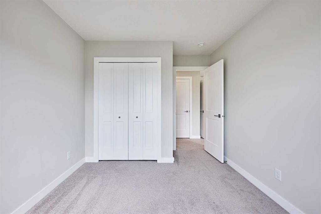 102 Crestridge Common Sw, Calgary, AB - Indoor