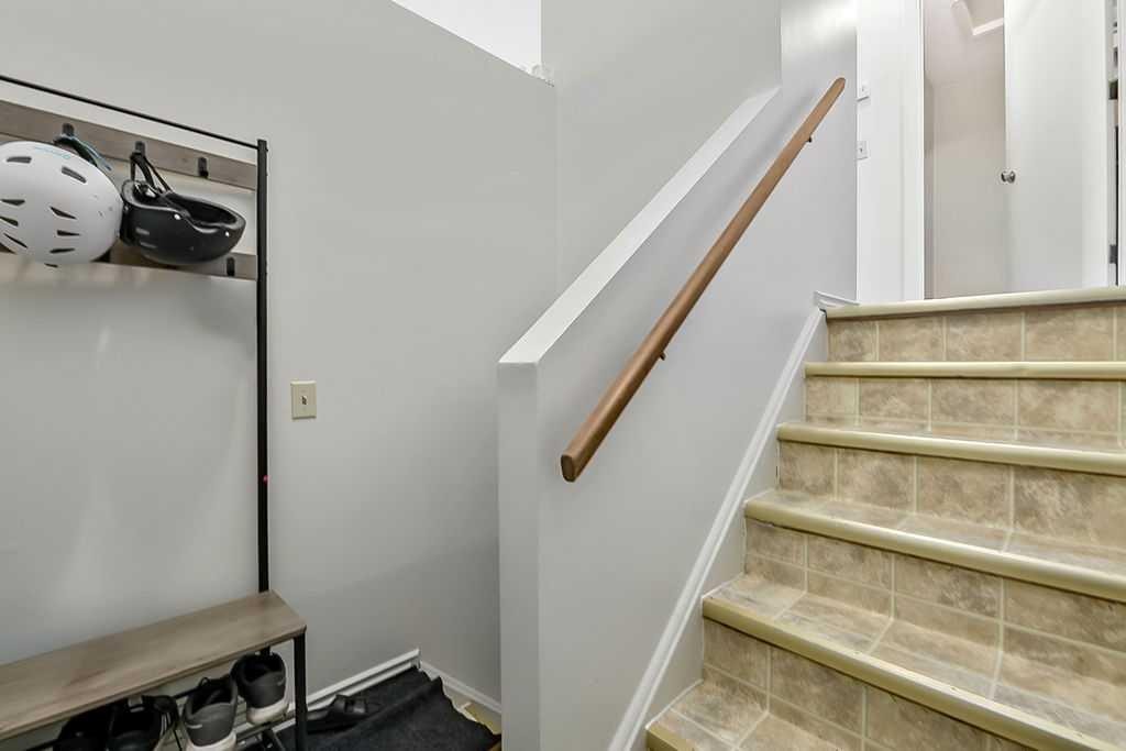 124 Bergen Road Nw, Calgary, AB