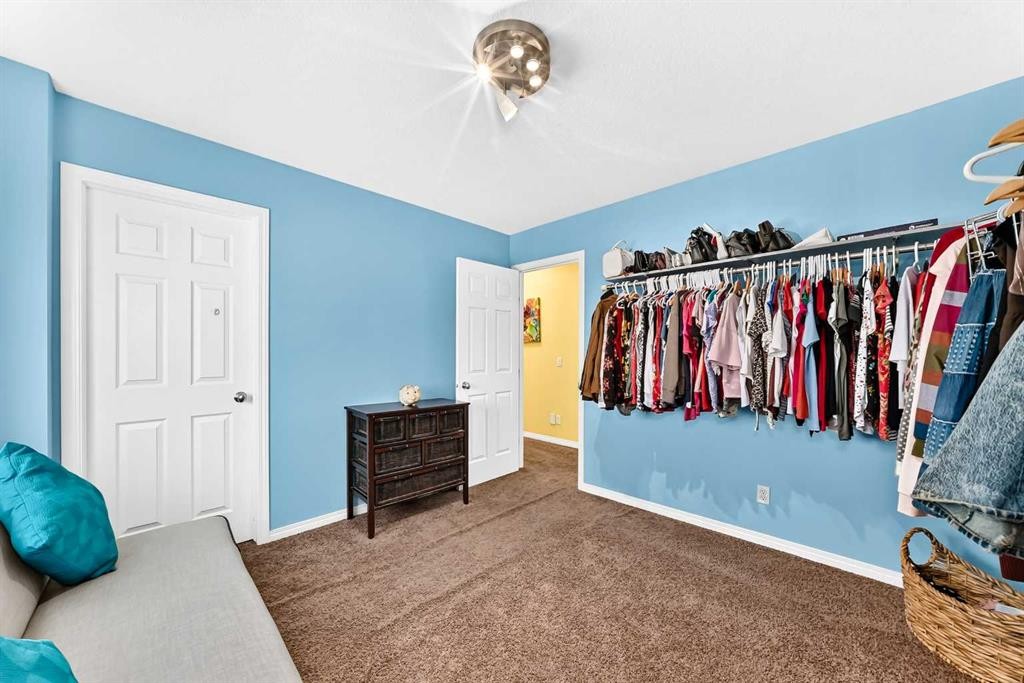 29 Westridge Crescent, Okotoks, AB - Indoor