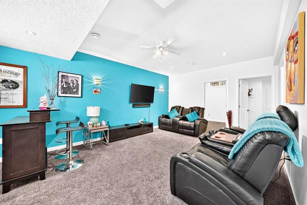 29 Westridge Crescent, Okotoks, AB - Indoor