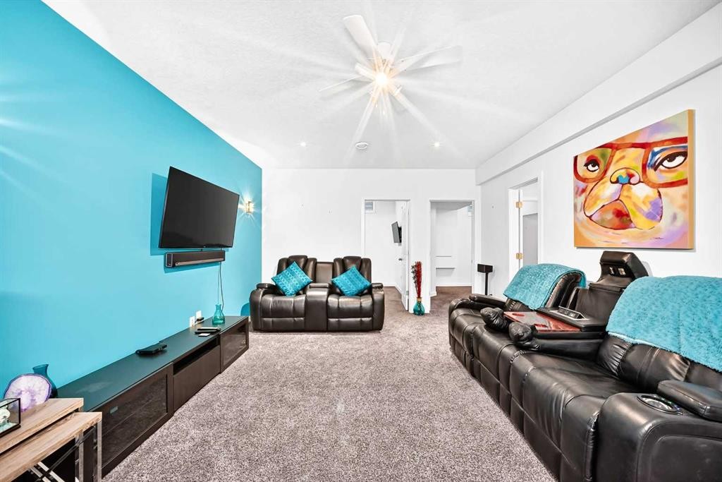 29 Westridge Crescent, Okotoks, AB - Indoor