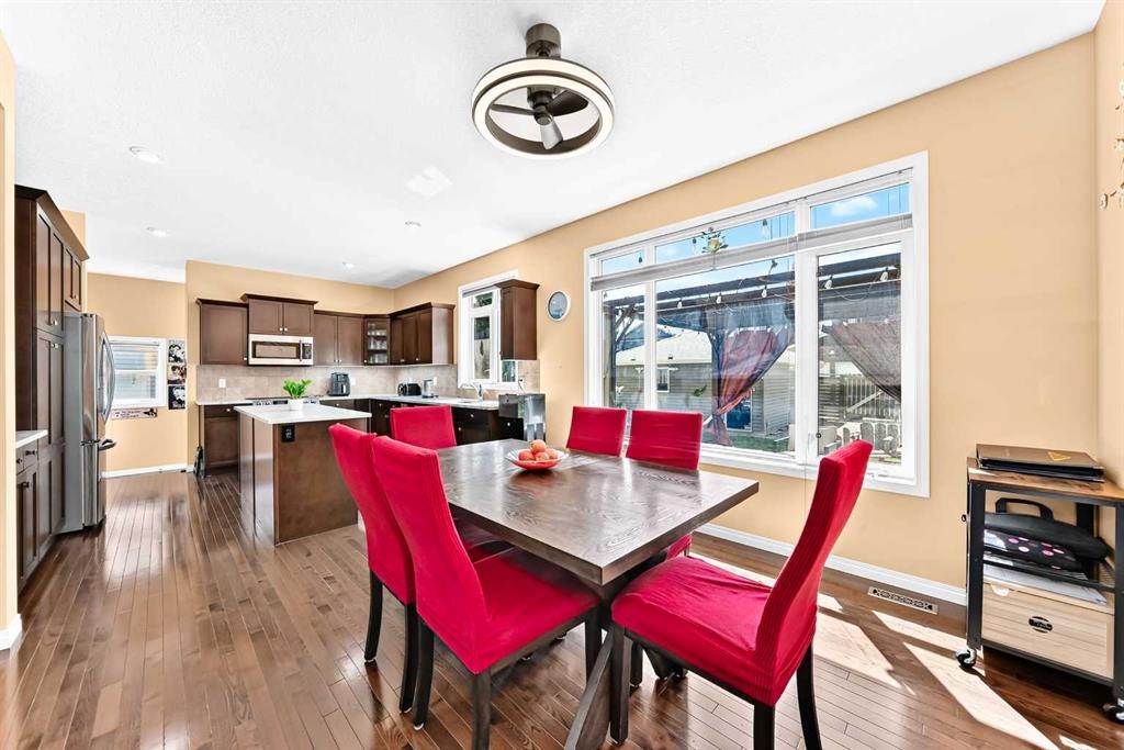 29 Westridge Crescent, Okotoks, AB - Indoor