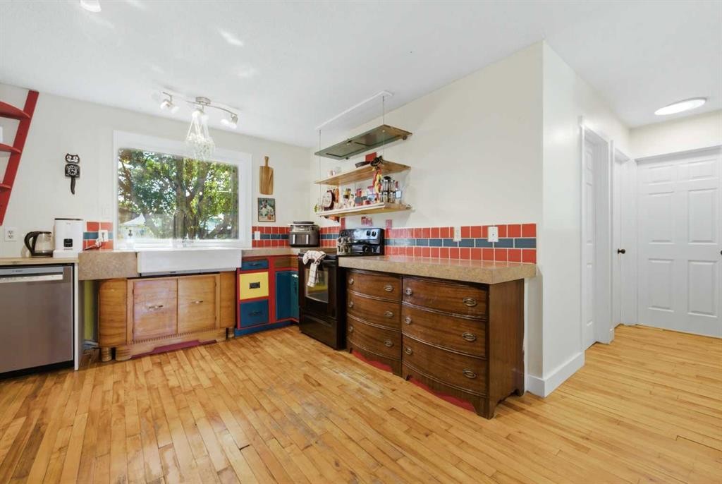 4159 Doverbrook Road Se, Calgary, AB - Indoor