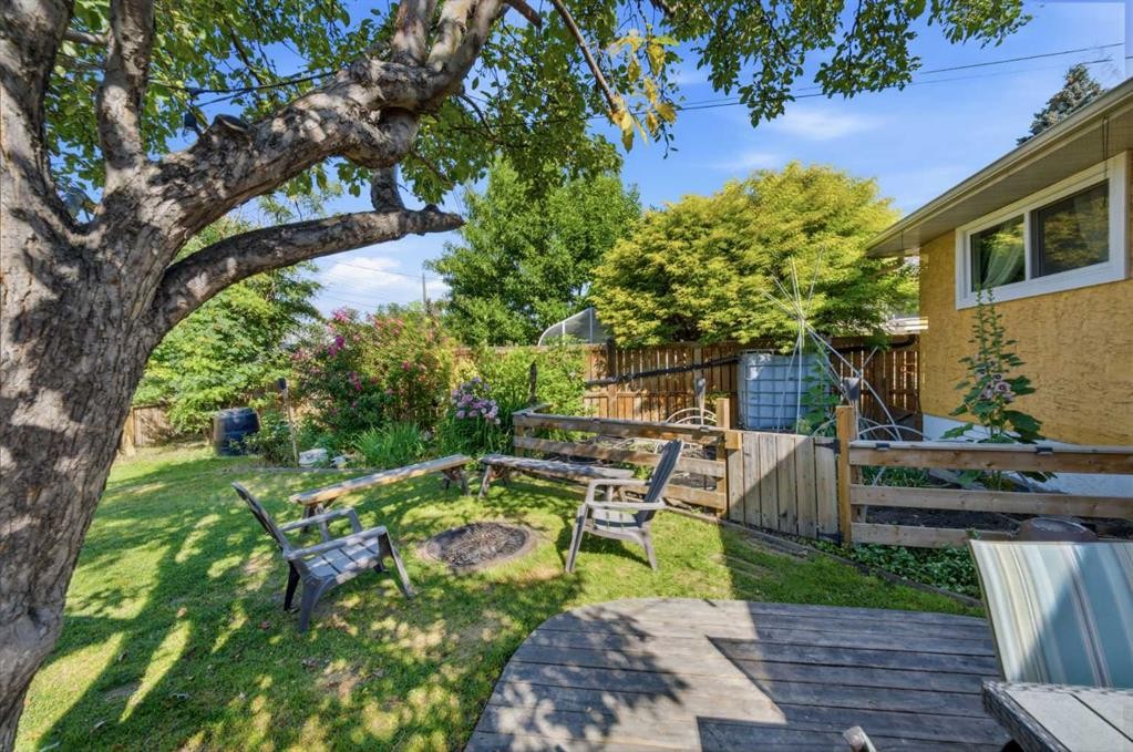 4159 Doverbrook Road Se, Calgary, AB - Outdoor
