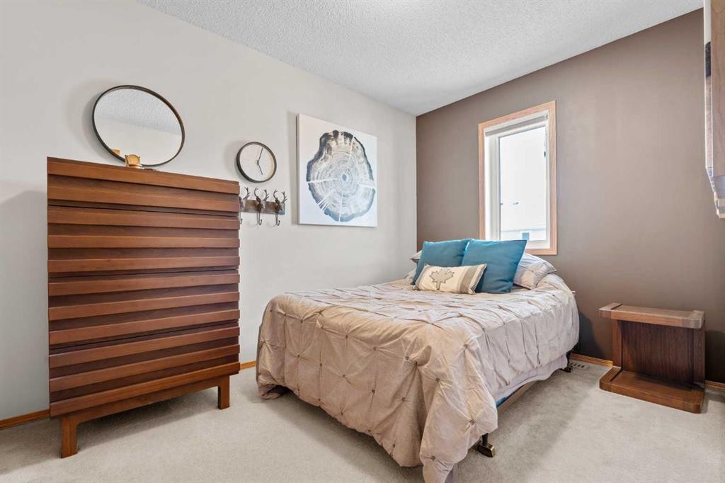 17 Glenbrook Villas Sw, Calgary, AB
