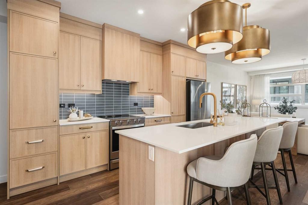 2301-55 Lucas Way Nw, Calgary, AB - Indoor Photo Showing Kitchen With Upgraded Kitchen