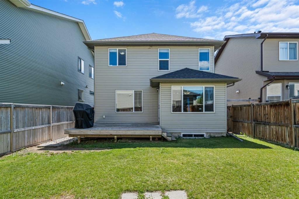 277 Brightonwoods Gardens Se, Calgary, AB - Outdoor With Exterior