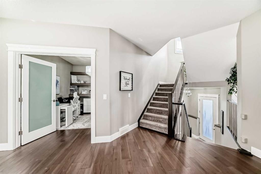 120 Kinniburgh Circle, Chestermere, AB - Indoor Photo Showing Other Room