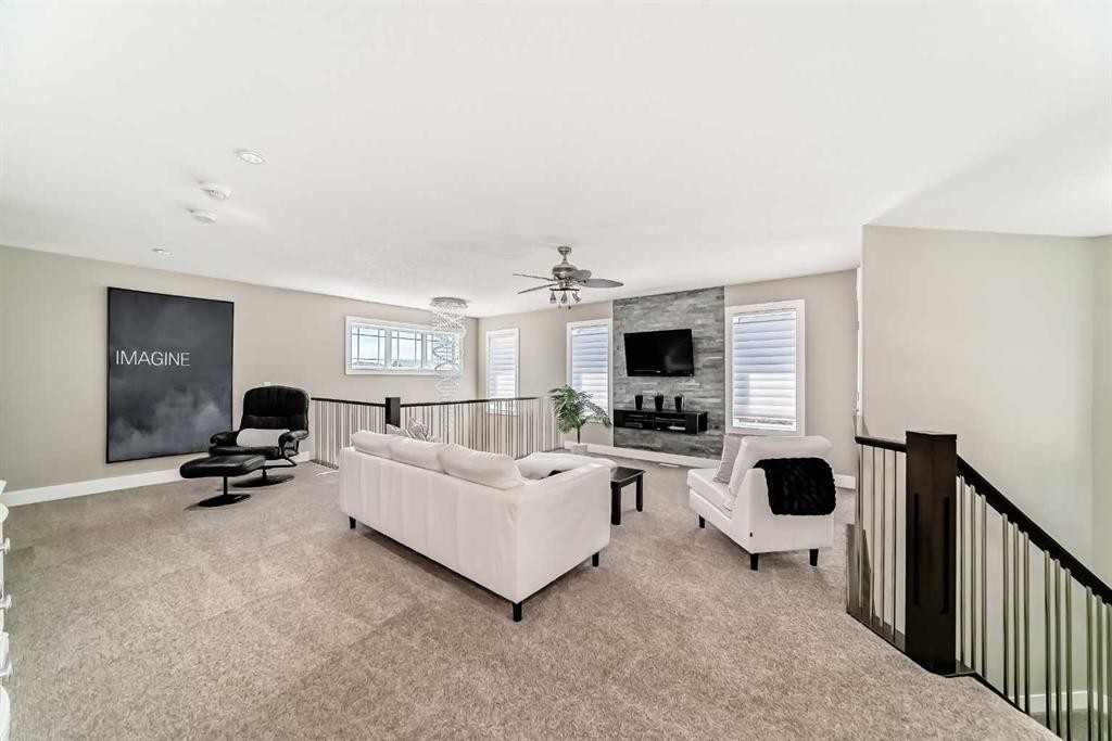 120 Kinniburgh Circle, Chestermere, AB - Indoor