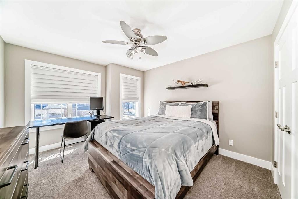 120 Kinniburgh Circle, Chestermere, AB - Indoor Photo Showing Bedroom