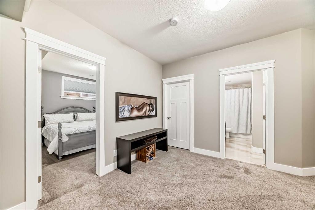 120 Kinniburgh Circle, Chestermere, AB - Indoor