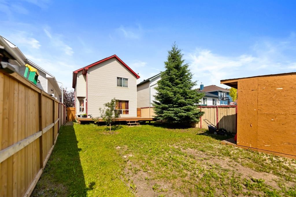 221 Tarington Close Ne, Calgary, AB