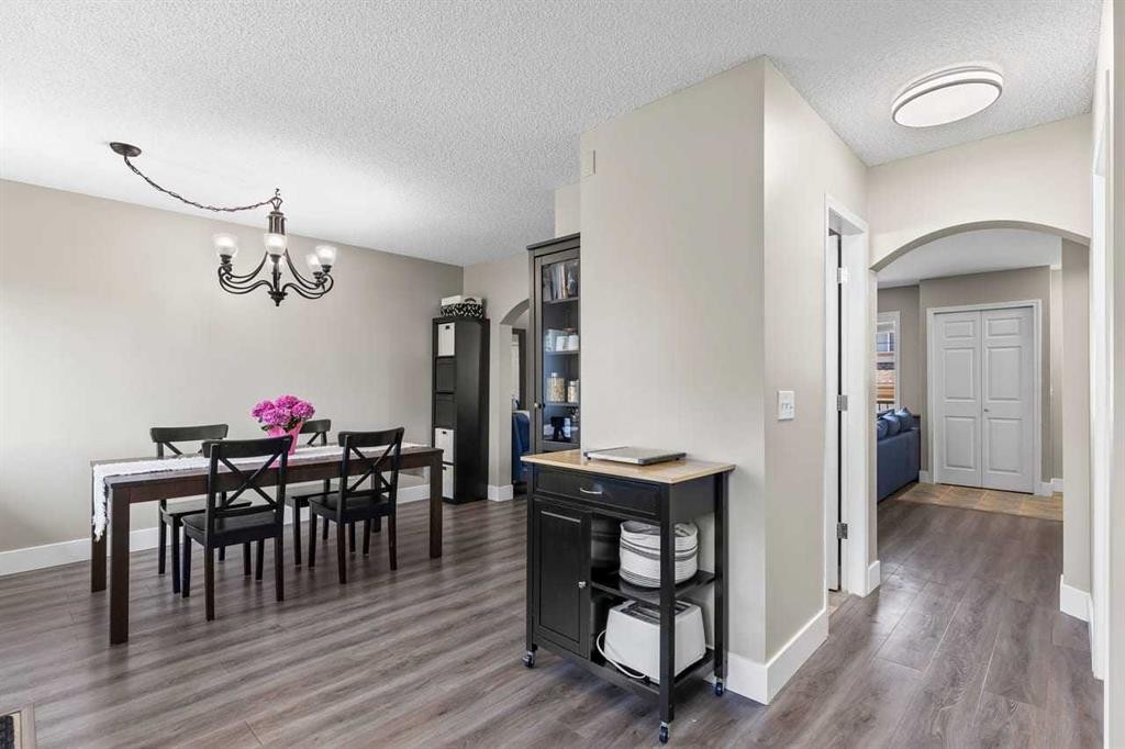 9 Citadel Point Nw, Calgary, AB