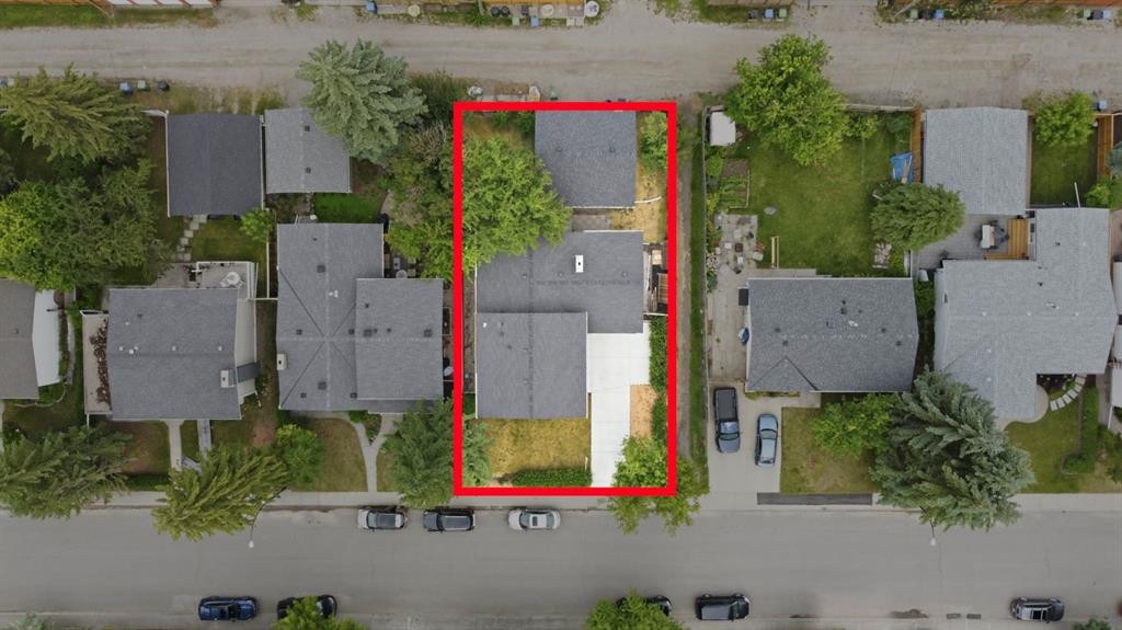 2924 Lathom Crescent Sw, Calgary, AB - Outdoor With View
