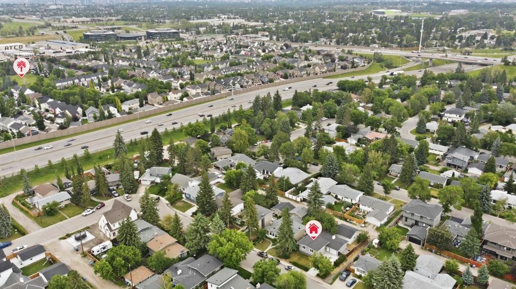 2924 Lathom Crescent Sw, Calgary, AB - Outdoor With View