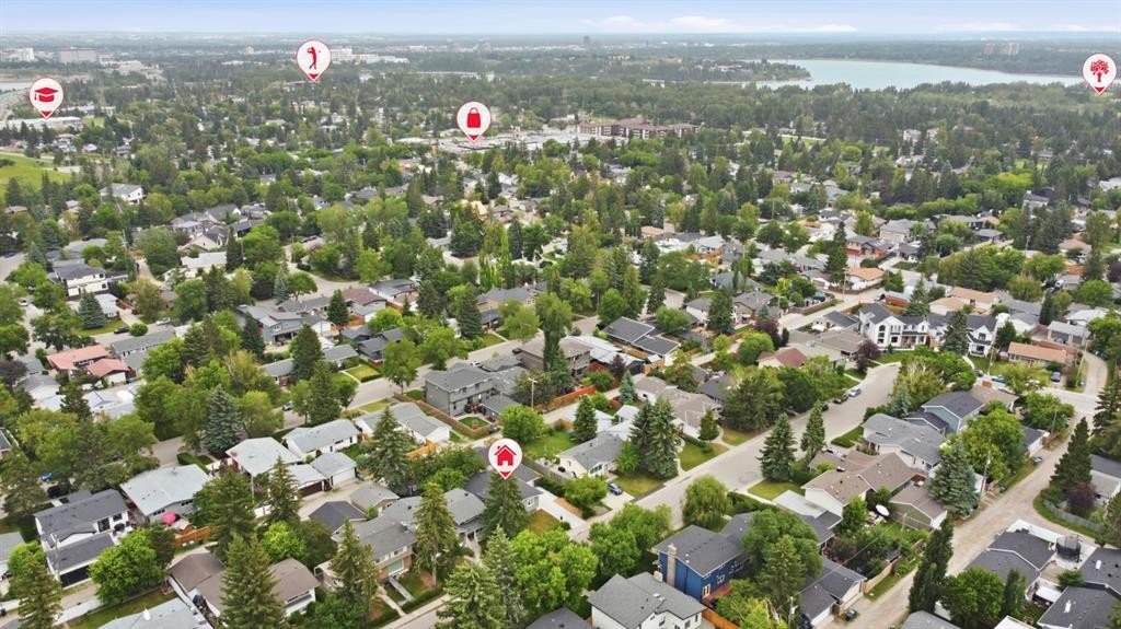 2924 Lathom Crescent Sw, Calgary, AB - Outdoor With View